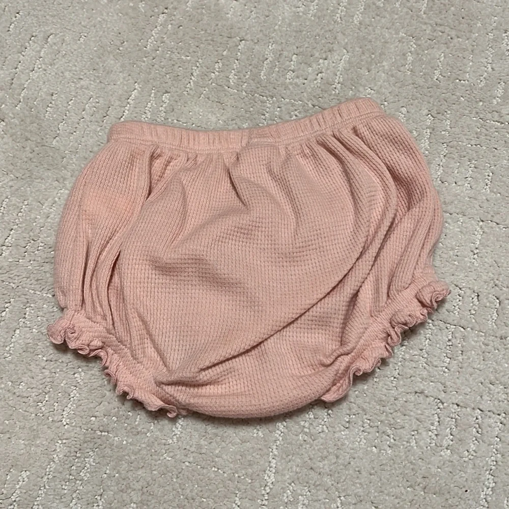Old Navy baby girl pink bloomer shorts